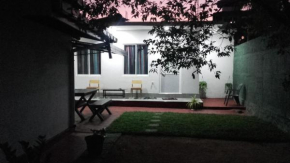 Araliya White House